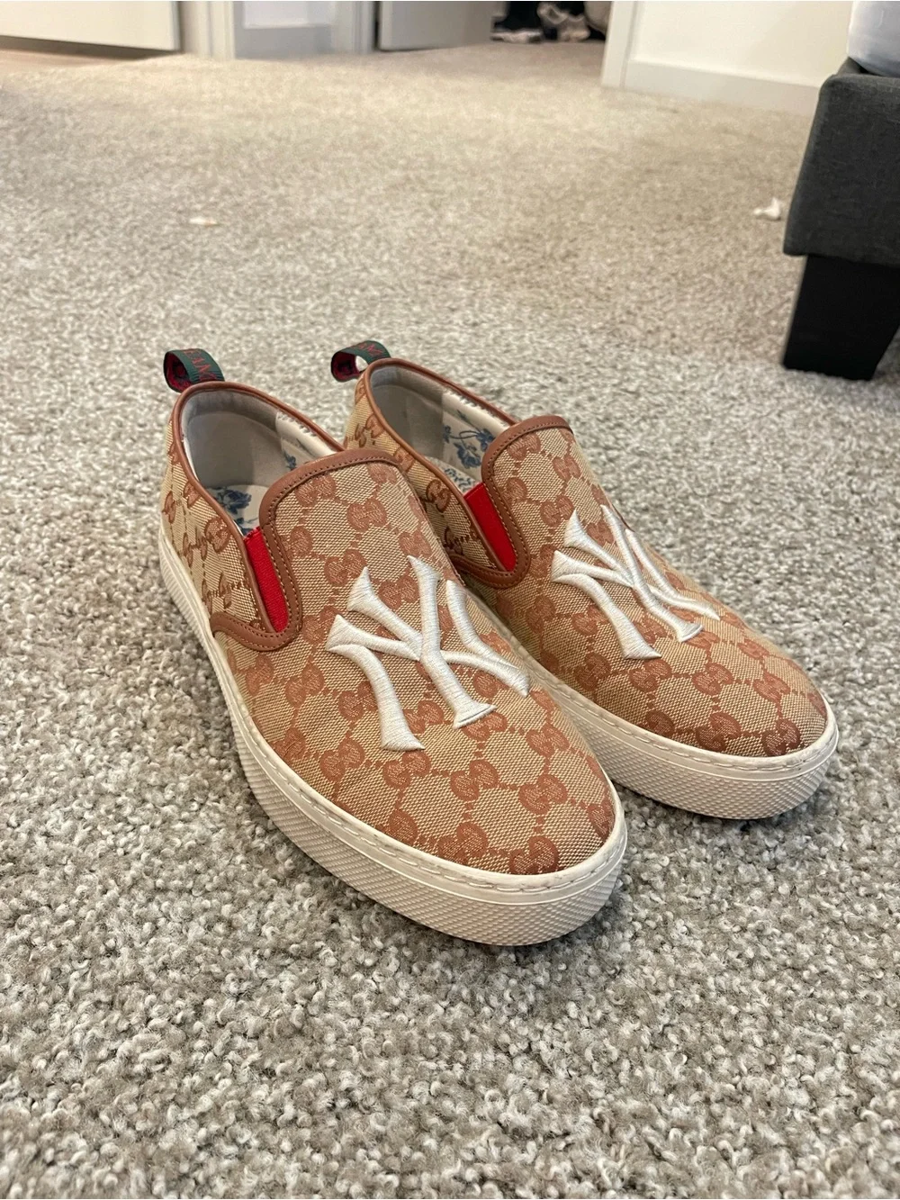 Gucci Kids Monogram Slip-On Sneakers in Beige and White